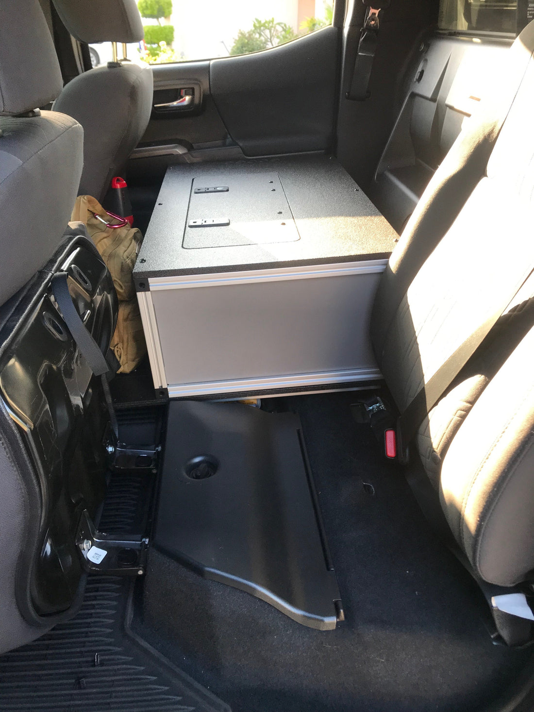 Toyota Tacoma 2005-Present 2nd and 3rd Gen. Double Cab - Second Row Single Drawer Module - 60% Passenger Side