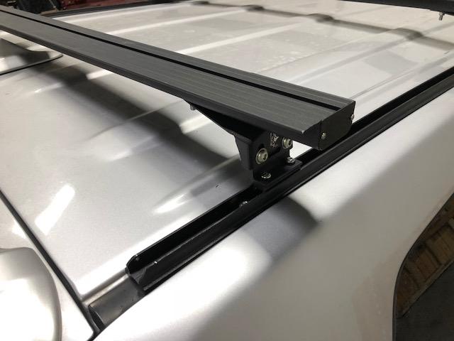 Range Rover Sport K9 Load Bar Kit