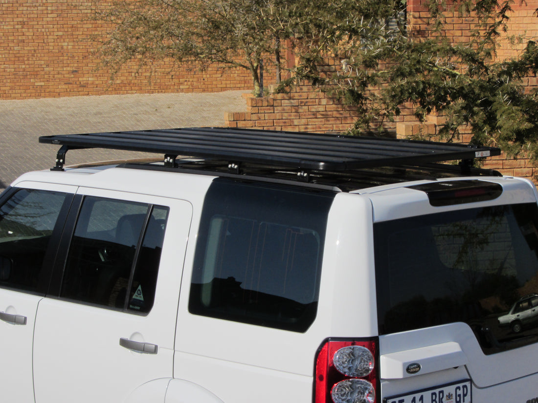 Land Rover Discovery LR3 / LR4 / LR5 Roof Racks & 4x4 Adventure Gear