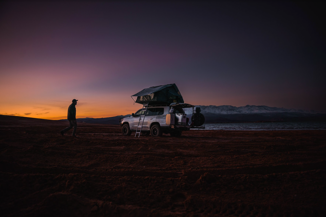 Sword Hard Shell Roof Top Tent