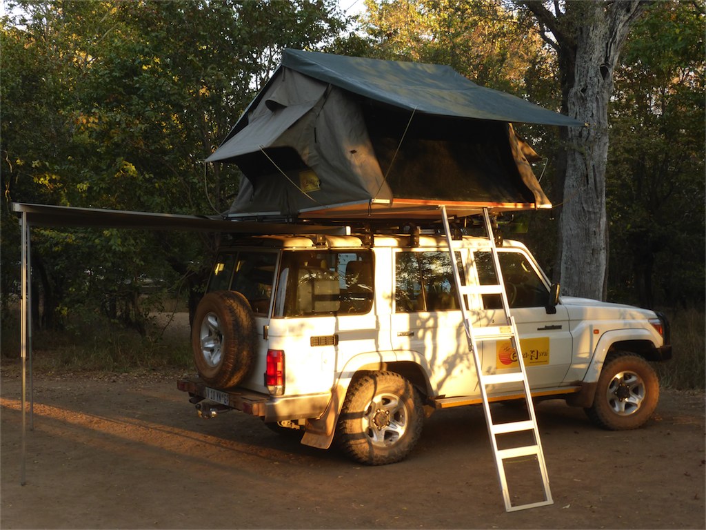 Eezi-Awn Jazz Roof Top Tent