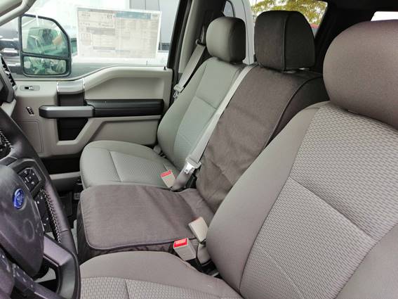 3 Front Seat Option Shown